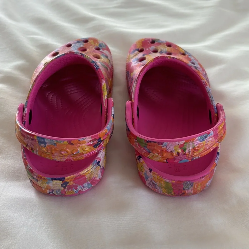 CROCS Kids Multicolor Pink Clogs Size 10 C Unisex - Picture 3 of 11